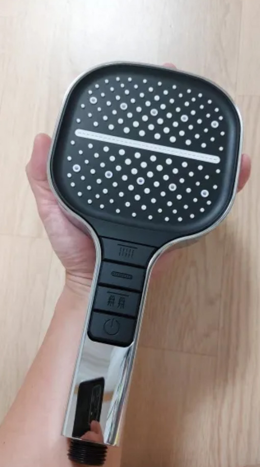 BoostShower, egy zuhanykarral, ahol kombinálhatod a különböző vízsugarakat - Image 9