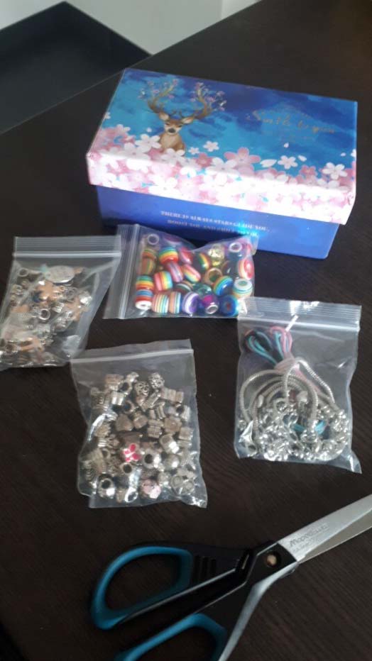 BraceletsDIY egy készlet egyedi karkötők készítéséhez - Image 10