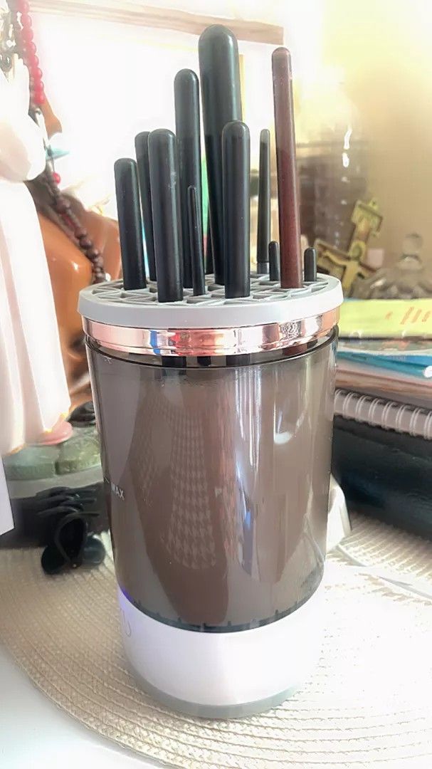 CleanMakeup, egy eszköz a smink ecsetek tisztításához és tárolásához - Image 9