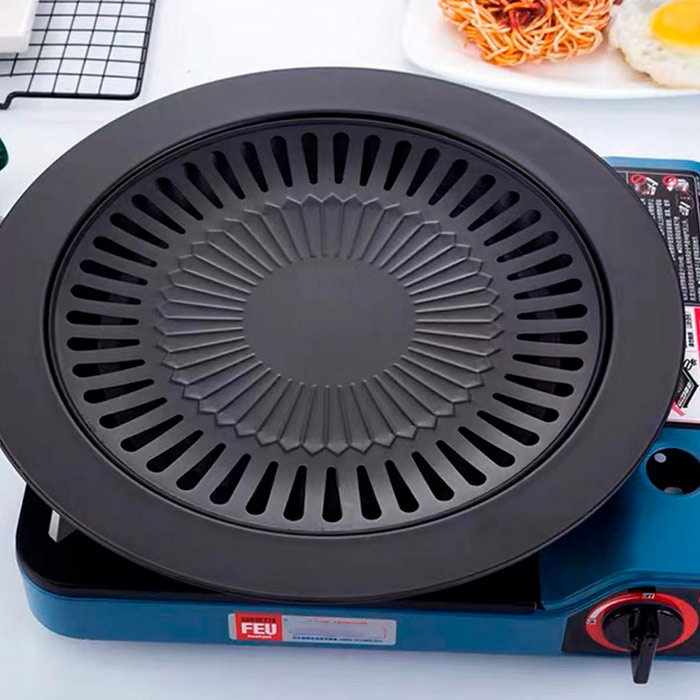 Innovatív felület az egyszerű, tapadásmentes sütéshez és könnyű tisztításhoz!