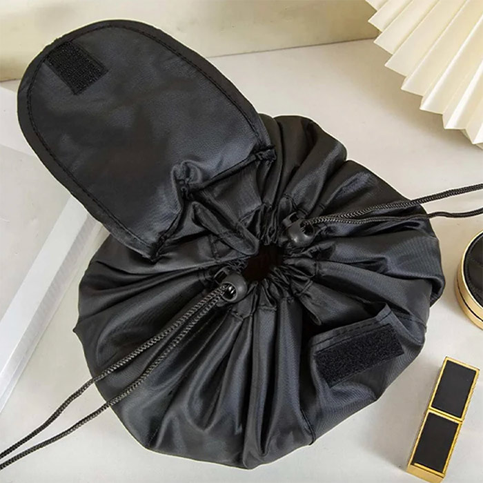 Pouch, egy női táska különböző kiegészítők tárolására - Image 7