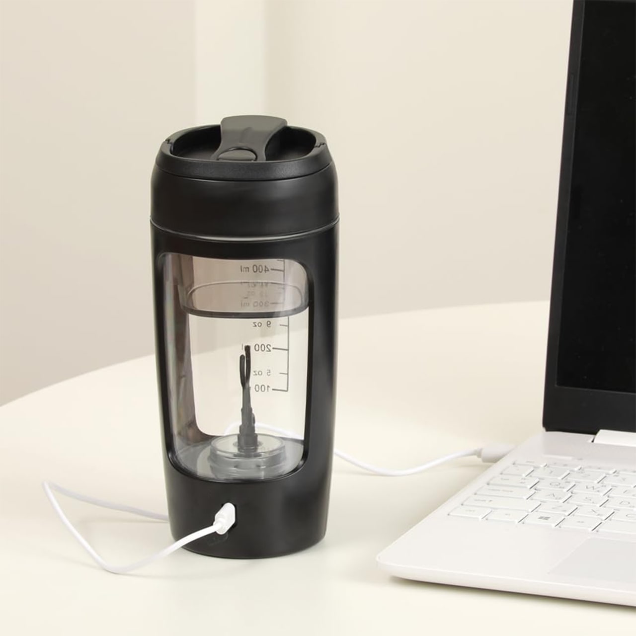 ProteinShaker, egy elektromos shaker, amelynek tartálya egyben palack is - Image 8