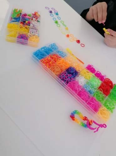 RubberBands egy készlet karkötők, medálok és egyéb kiegészítők készítéséhez - Image 10