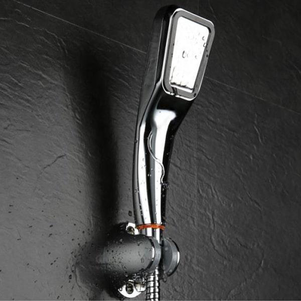 TurboShower, zuhanyzó erős vízsugárral és alacsony energiafogyasztással - Image 4